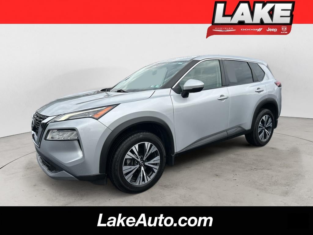 2022 Nissan Rogue SV in Brilliant Silver Metallic — front three-quarter view