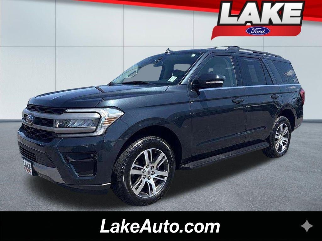 2024 Ford Expedition XLT in Stone Blue Metallic — front three-quarter view